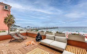 Remia Suites & Leisure